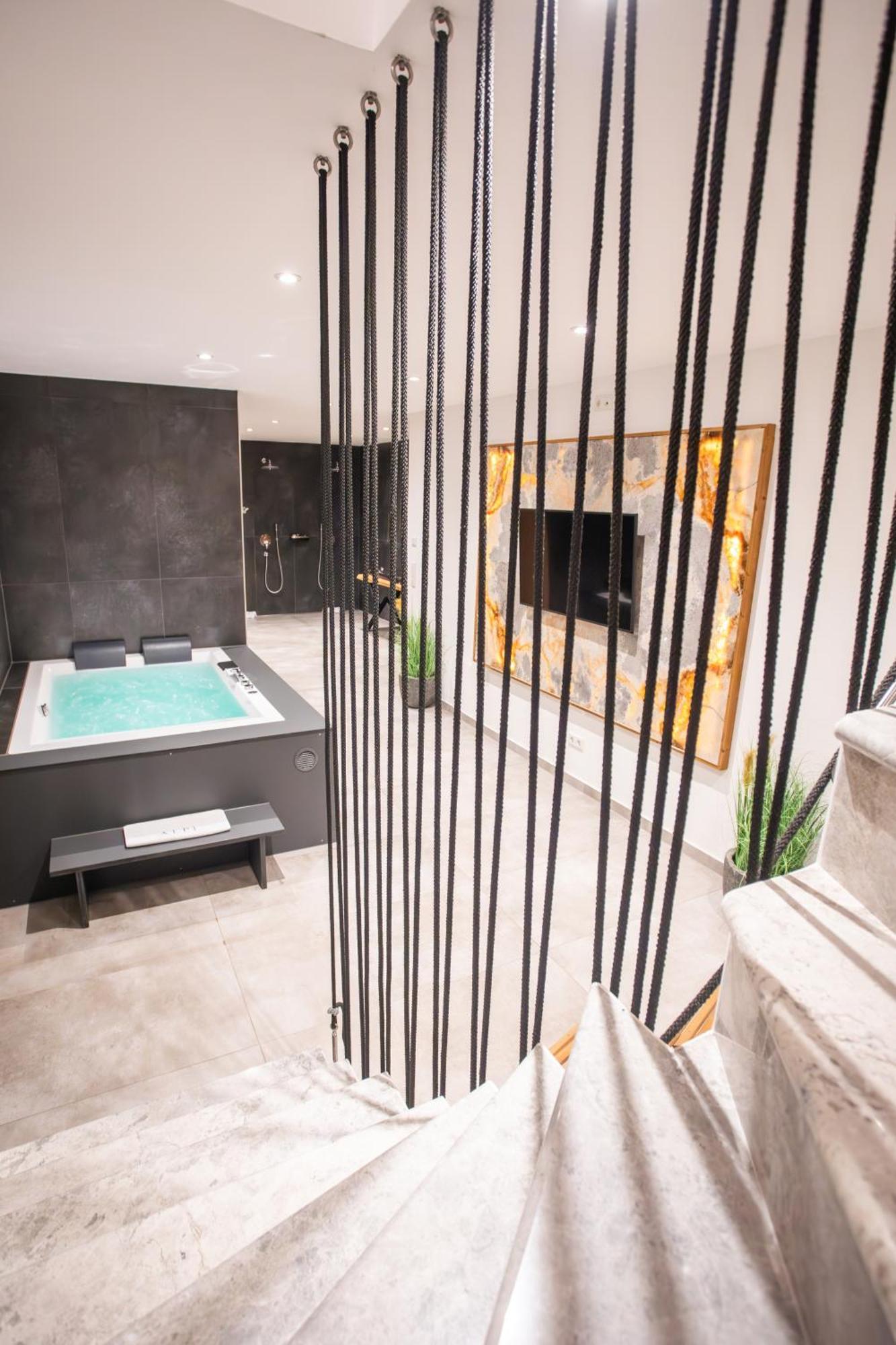 Private Spa & Garden Alpi 가르미슈파르텐키르헨 외부 사진