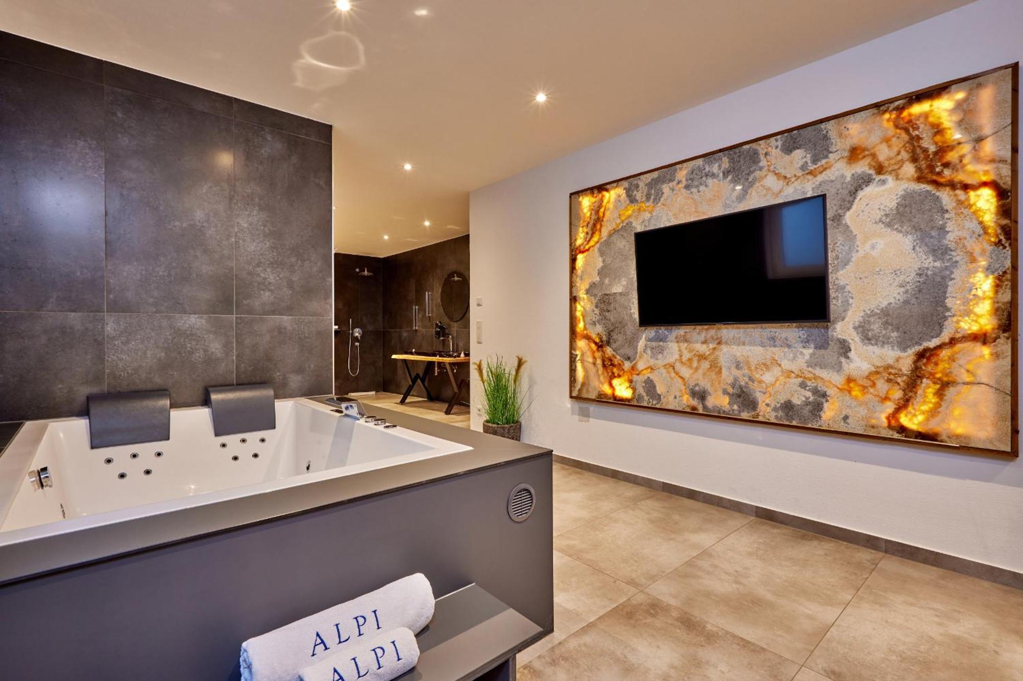 Private Spa & Garden Alpi 가르미슈파르텐키르헨 외부 사진